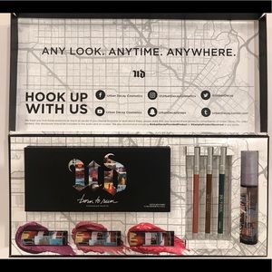 Urban Decay born to run collection in pr box